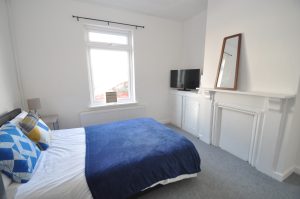 Gloucester Professional House Share