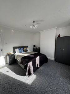 Professional Houseshare Central Gloucester